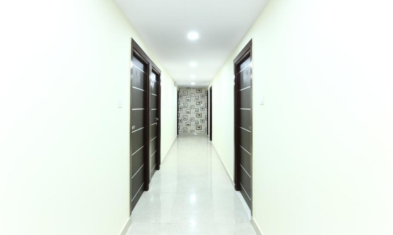 Fabhotel Rotano Suites - Yelahanka Бангалор Екстериор снимка