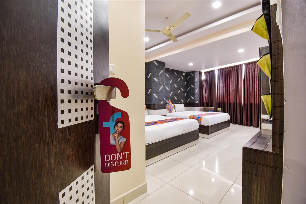 Fabhotel Rotano Suites - Yelahanka Бангалор Екстериор снимка