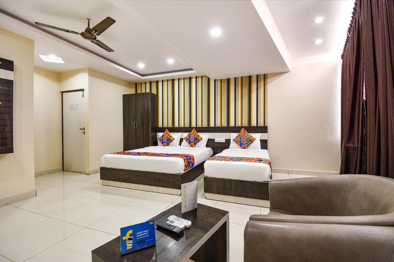 Fabhotel Rotano Suites - Yelahanka Бангалор Екстериор снимка