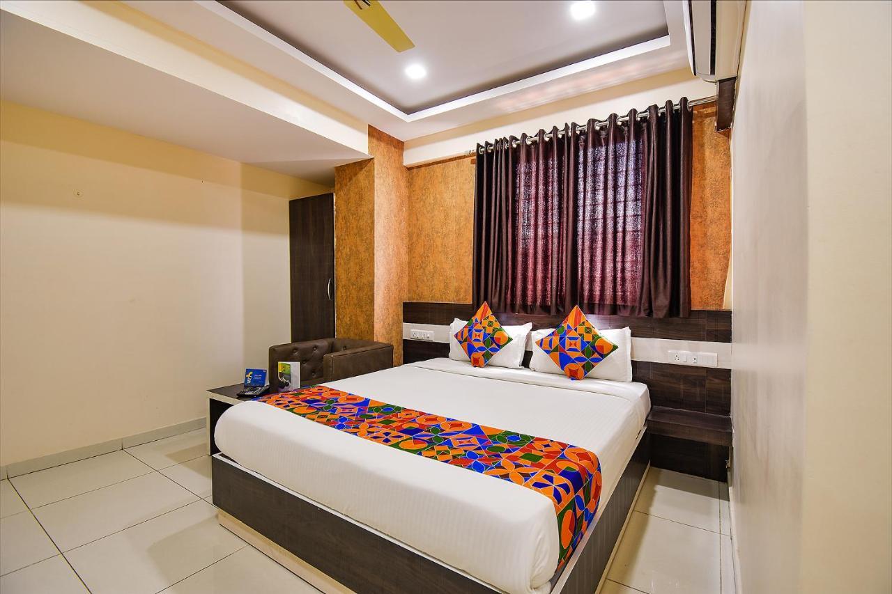 Fabhotel Rotano Suites - Yelahanka Бангалор Екстериор снимка